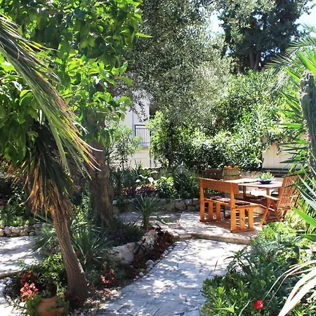 Apartman Antonio - Two Bedroom With Terrace F