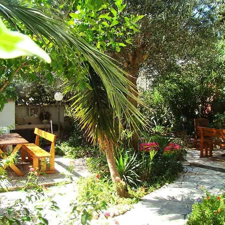 Apartment Antonio - Two Bedroom With Terrace F Orebic