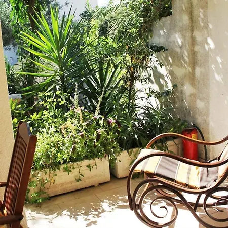 Antonio - Two Bedroom With Terrace F Apartment *